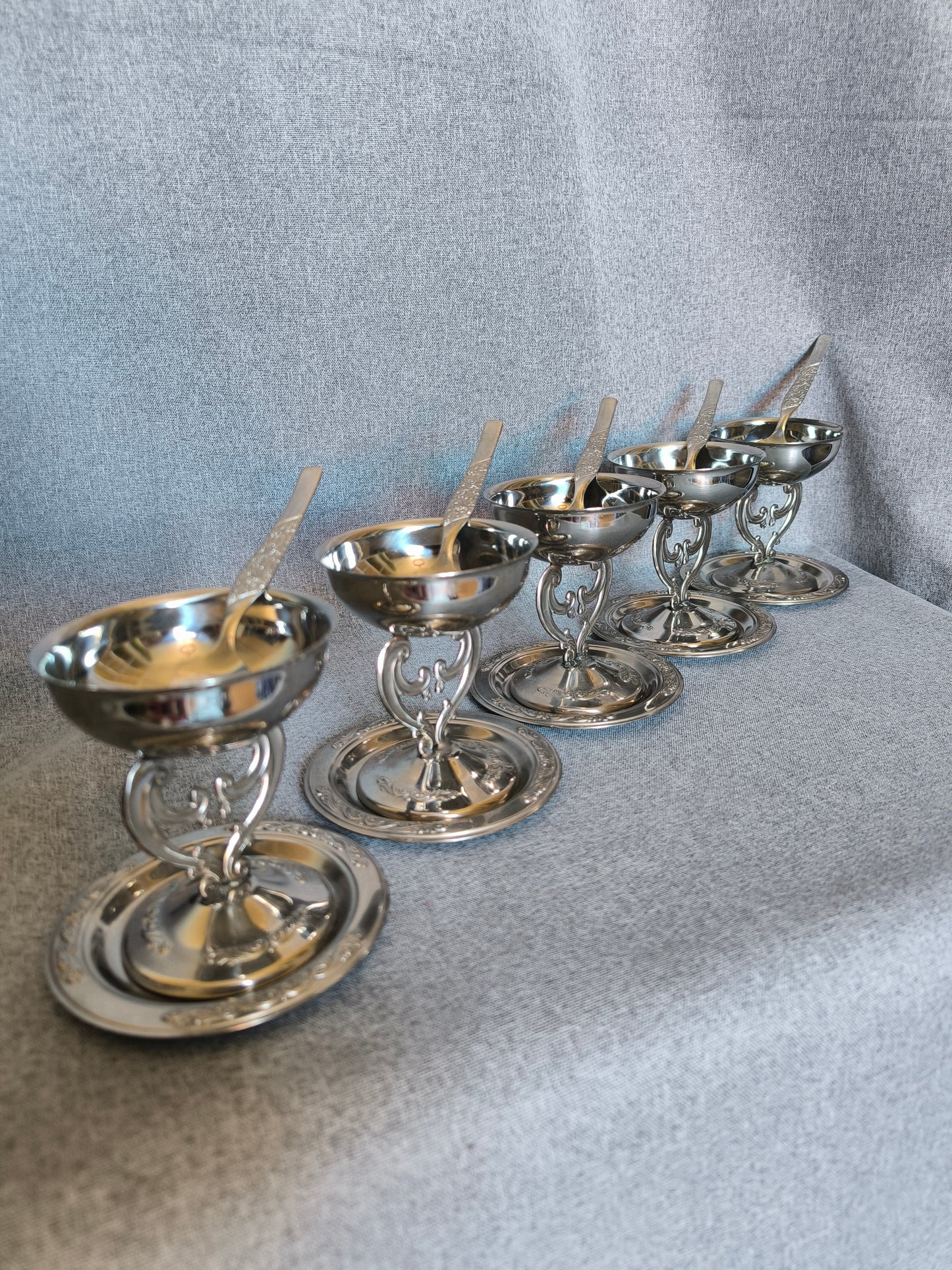 Vintage Italian Dessert/Ice Cream Bowls on Openwork Stem with Saucers & Spoons – 15-Piece Argentinox 18/10 Stainless Steel Set