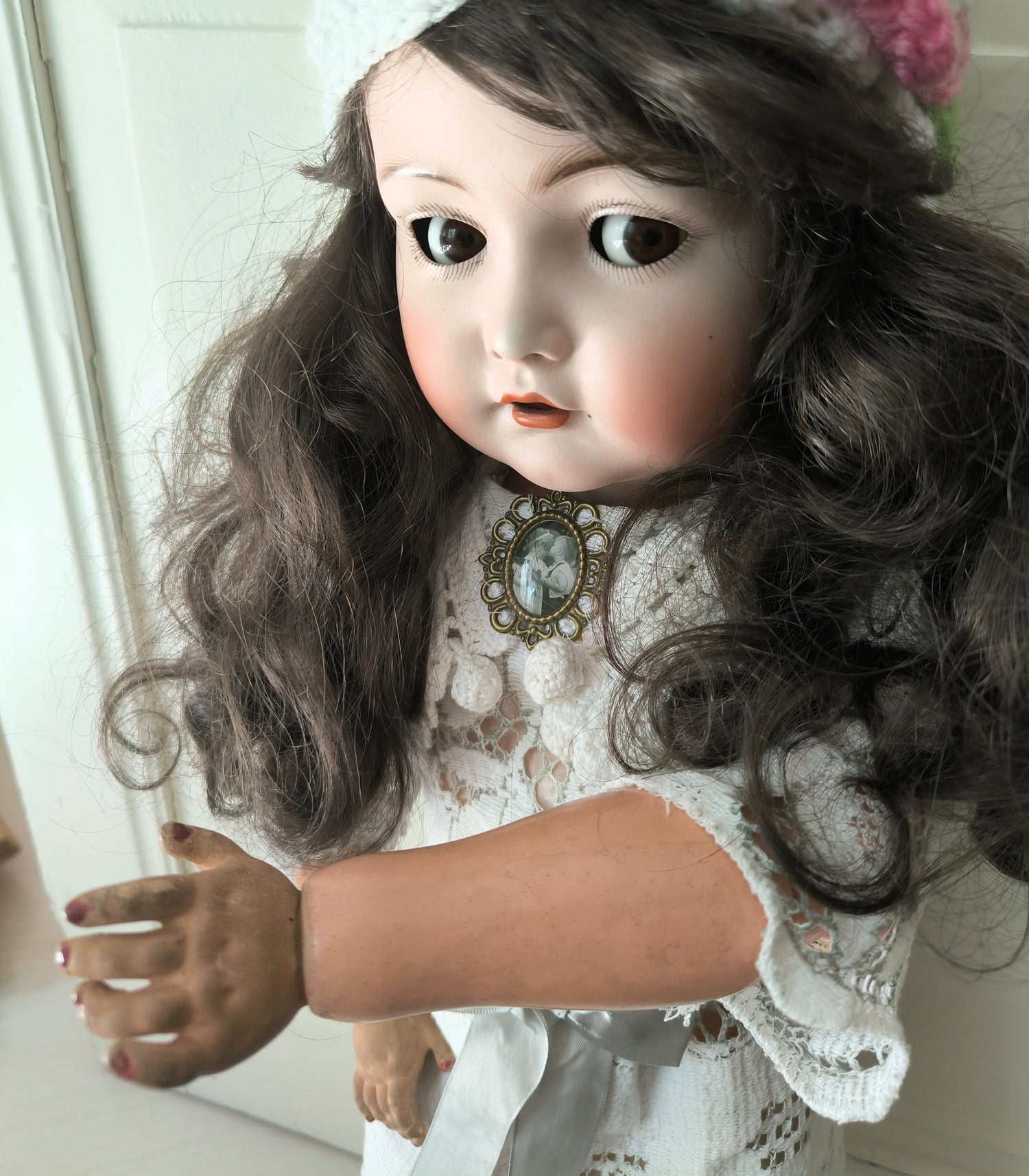 Collectible Dolls, Figurines & Toys
