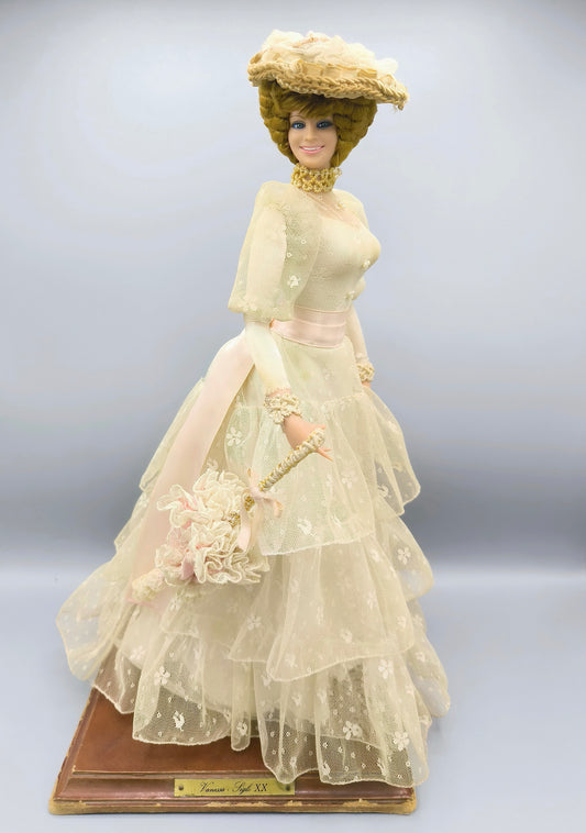 Marin Chiclana Vanessa – Siglo XX Limited Edition Doll, Historical Spanish Doll, Flamenco Collectible Figure