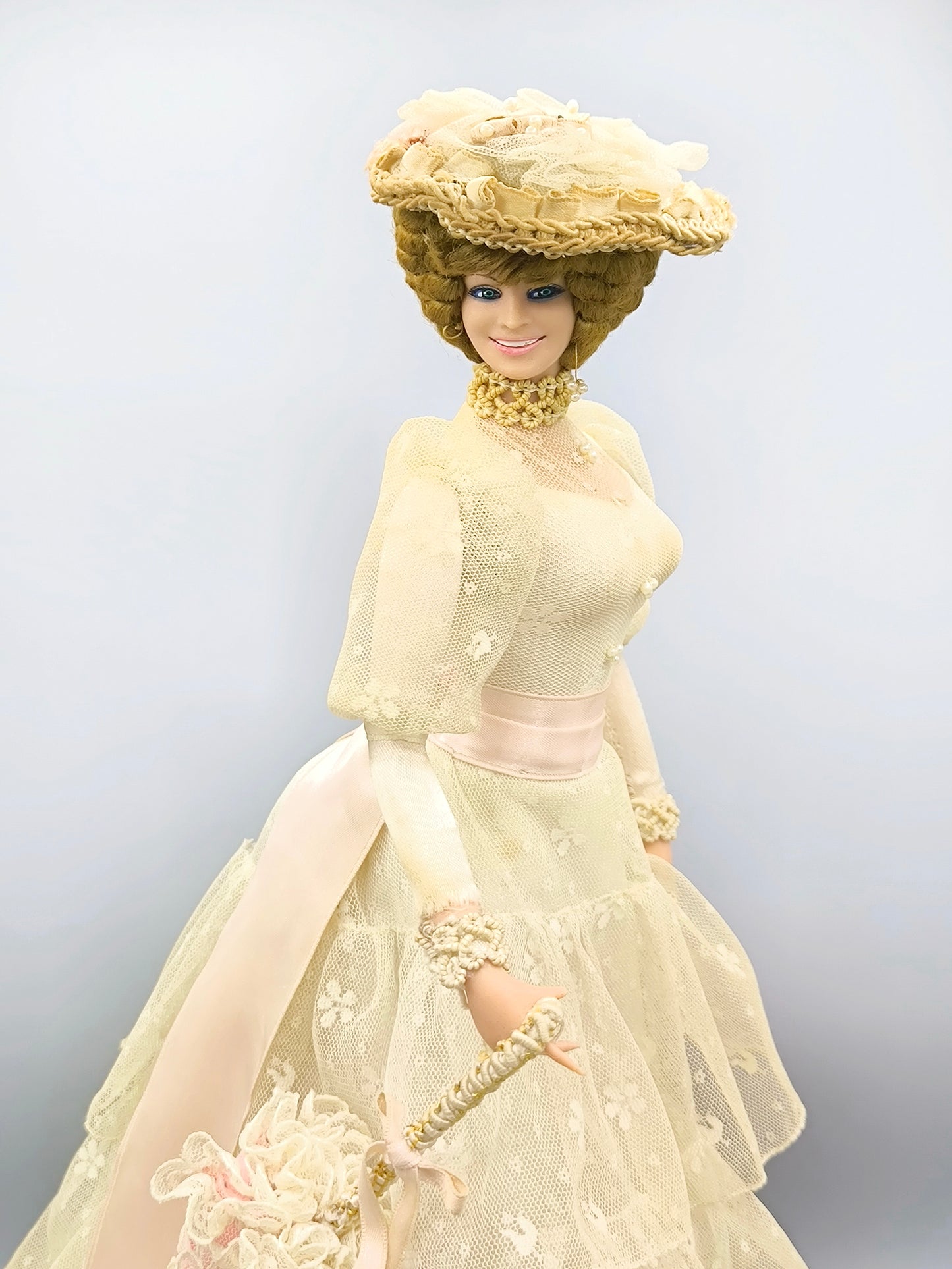 Marin Chiclana Vanessa – Siglo XX Limited Edition Doll, Historical Spanish Doll, Flamenco Collectible Figure