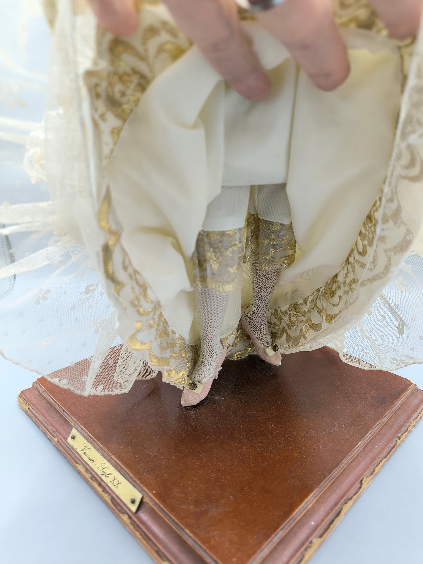 Marin Chiclana Vanessa – Siglo XX Limited Edition Doll, Historical Spanish Doll, Flamenco Collectible Figure