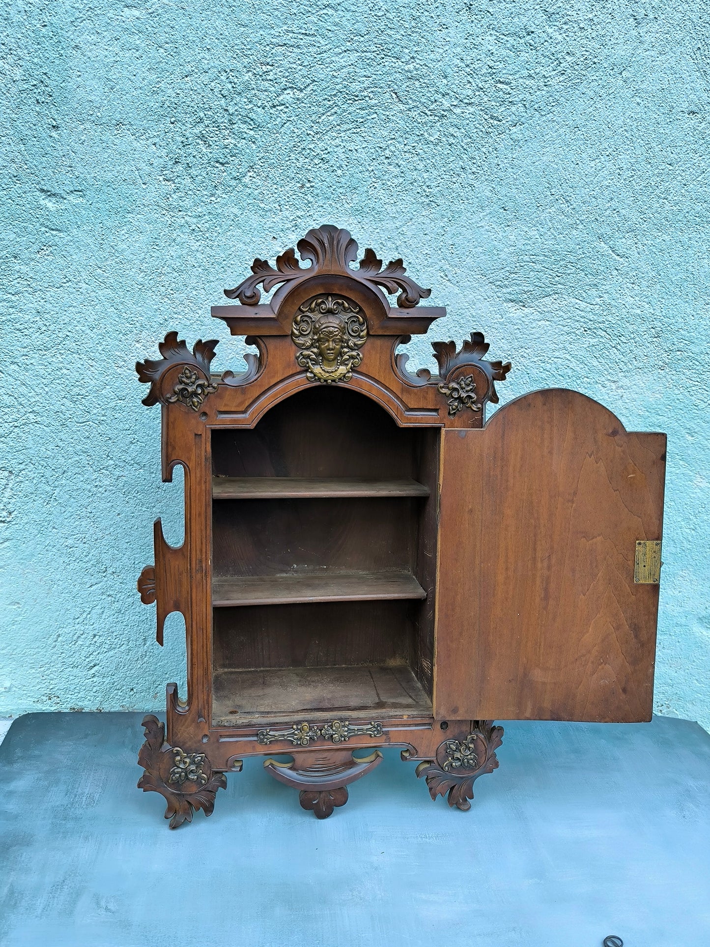 Antiker Napoleon III Wandschrank, aufwendig verziertes Deko-Objekt, spätes 19. Jahrhundert
