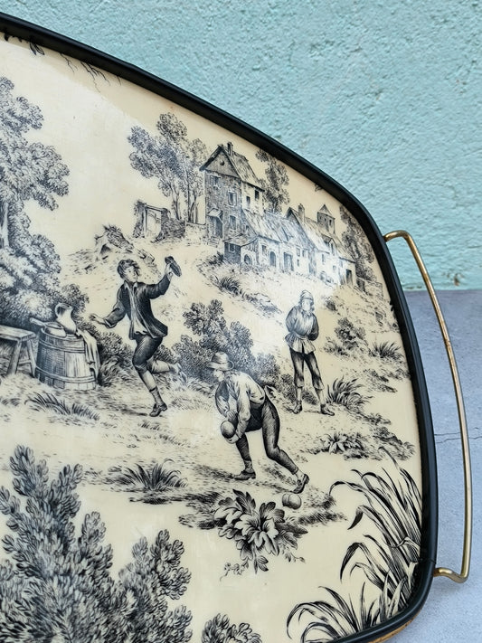 Vintage französisches Serviertablett mit pastoraler Szene, Toile-de-Jouy-Stil, schwarz-elfenbeinfarbenes dekoratives ovales Tablett mit Griffen