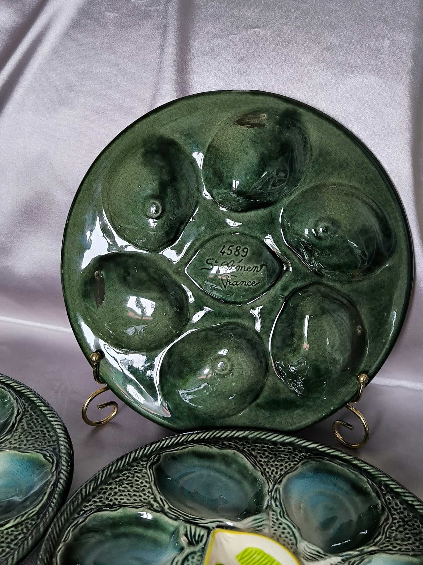 Vintage Oyster Plates Saint-Clément – Set of 3 Barbotine Majolica Oyster Serving Plates