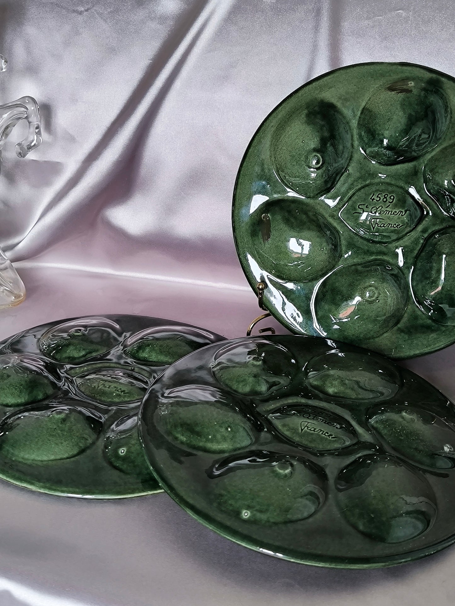 Vintage Oyster Plates Saint-Clément – Set of 3 Barbotine Majolica Oyster Serving Plates