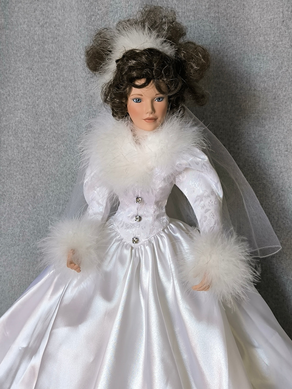 Vintage Porcelain Bride Doll, Ashton-Drake Limited Numbered Edition 1996, in a Victorian Wedding Dress