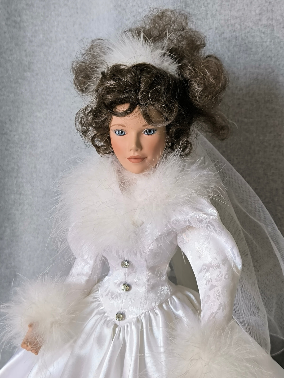 Vintage Porcelain Bride Doll, Ashton-Drake Limited Numbered Edition 1996, in a Victorian Wedding Dress