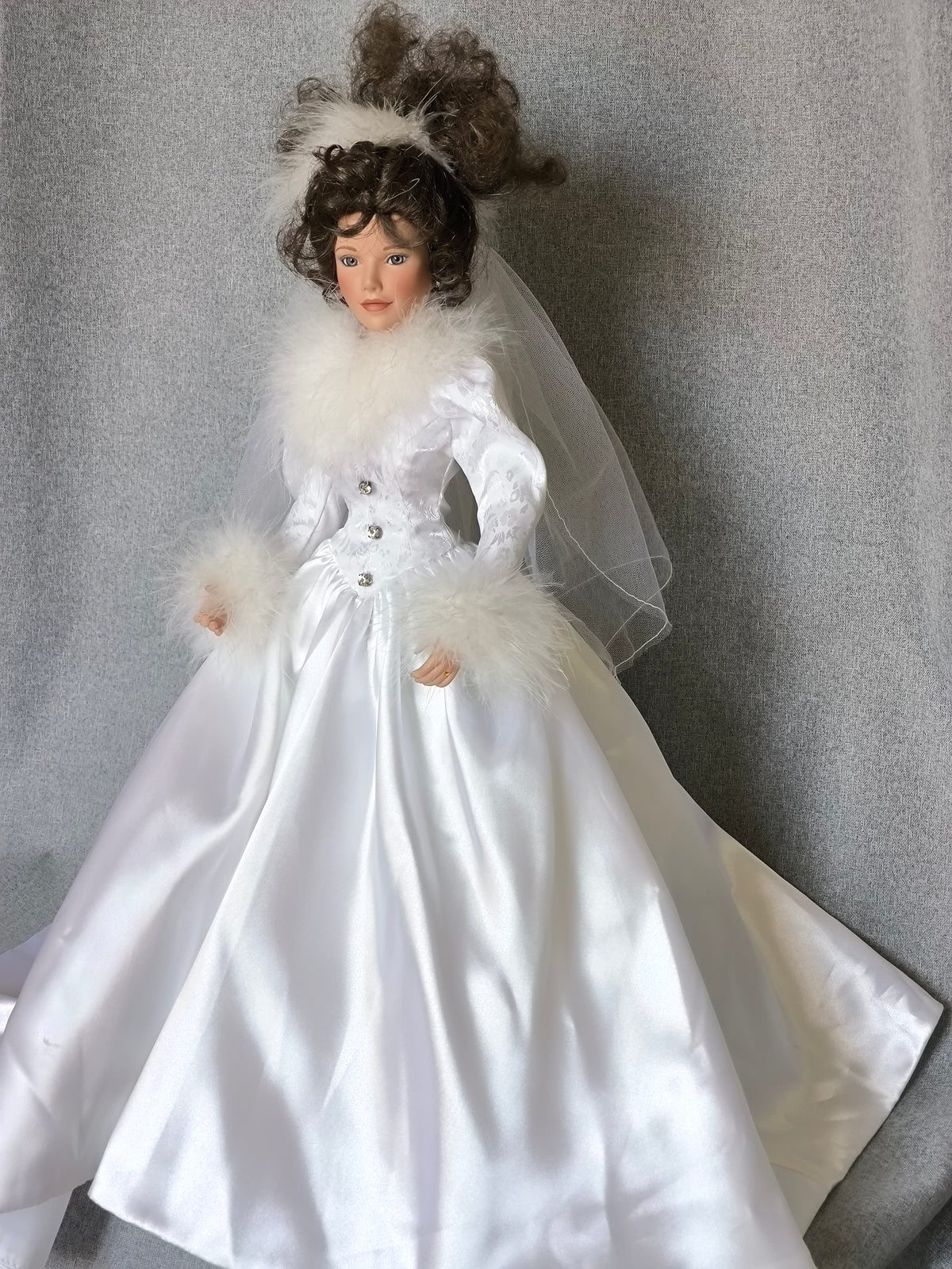 Vintage Porcelain Bride Doll, Ashton-Drake Limited Numbered Edition 1996, in a Victorian Wedding Dress