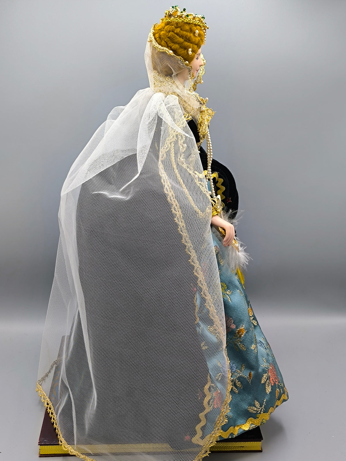 Vintage Marin Chiclana Queen Elizabeth I - XVI Century Historical Doll, Extremely Rare Selección Marin Collector Edition