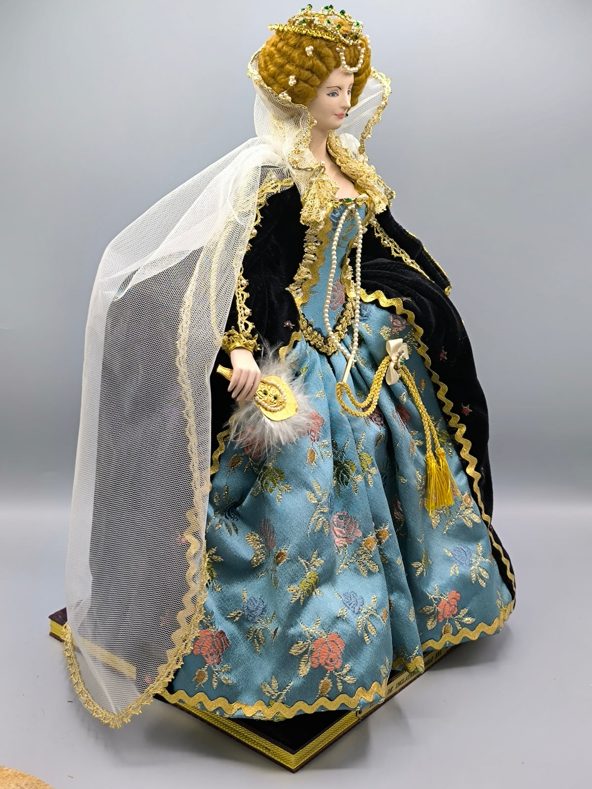 Vintage Marin Chiclana Queen Elizabeth I - XVI Century Historical Doll, Extremely Rare Selección Marin Collector Edition
