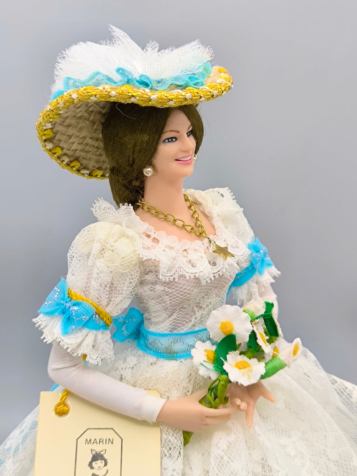 Vintage Marin Chiclana Maria Cristina Siglo XIX Historical Doll, Rare Selección Marin, White Lace Dress